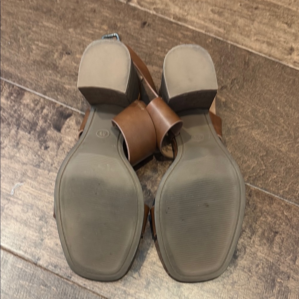 Universal Thread Brown Sandals Two-Strap Design - Picture 3 of 3